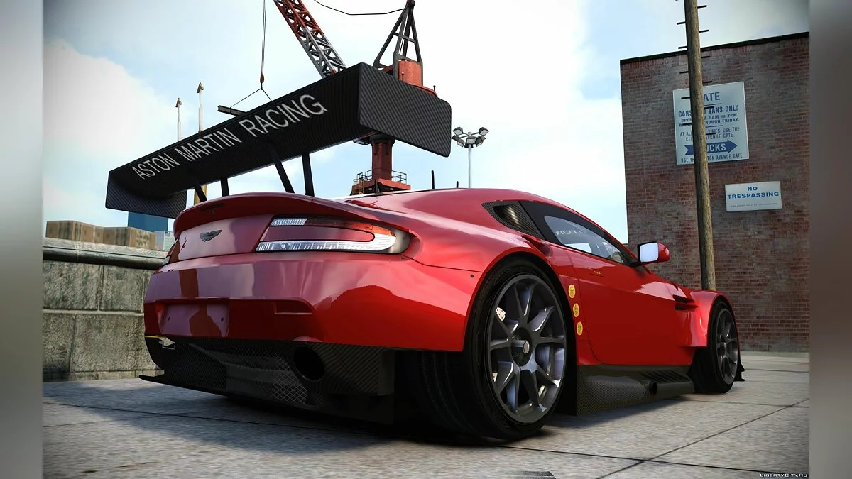 Aston Martin Vantage GTE / GTA 4