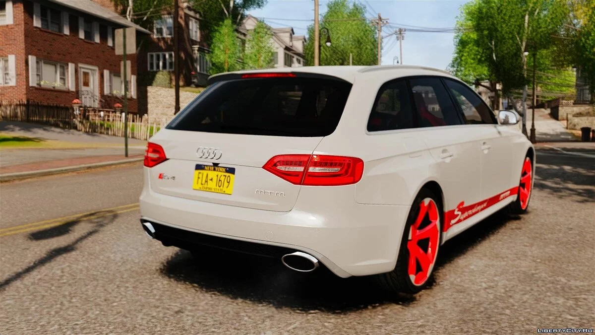 Audi RS4 Avant 2013 / GTA 4