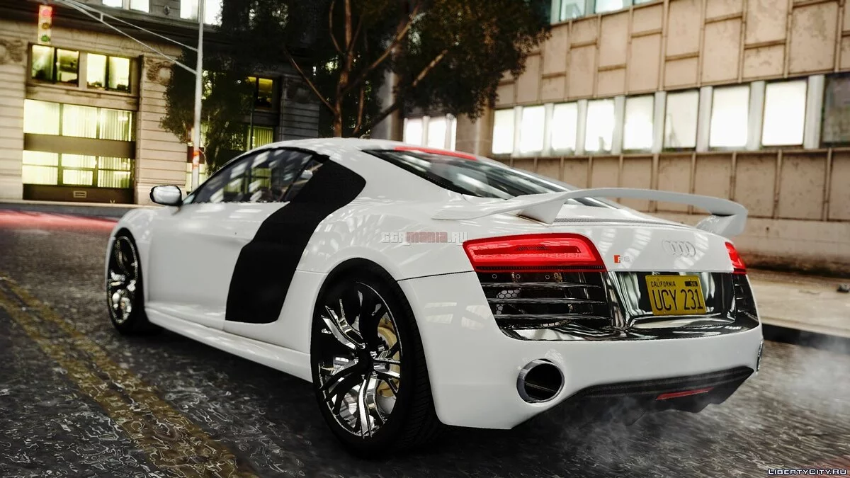 2014 AUDI R8 V10 PLUS / GTA 4