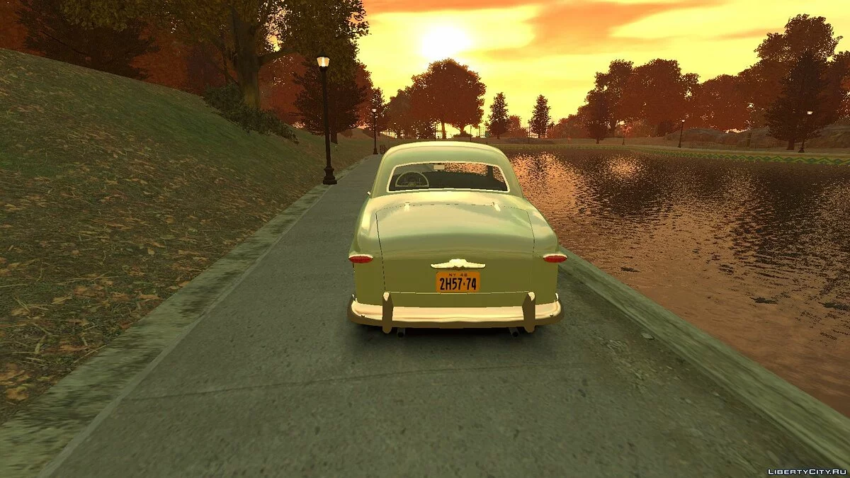 1949 Ford Custom Club Coupe / GTA 4