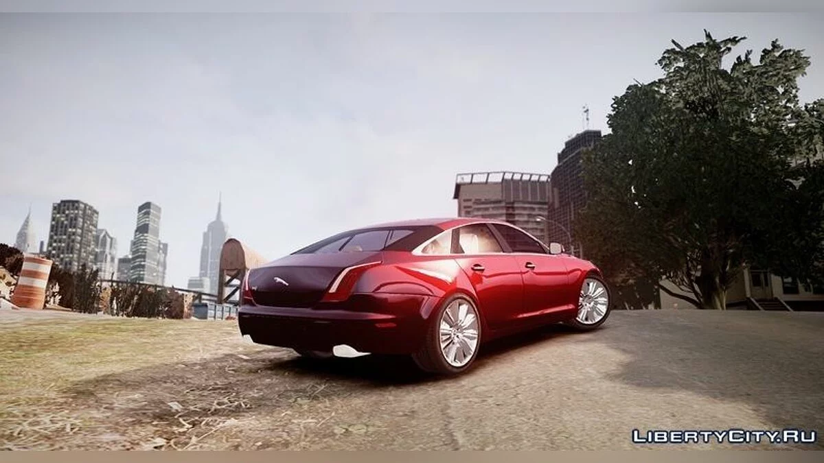 2013 Jaguar XJ-L / GTA 4