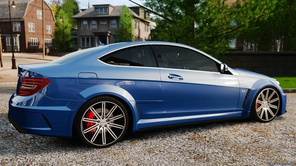 Mercedes-Benz C 63 AMG / GTA 4