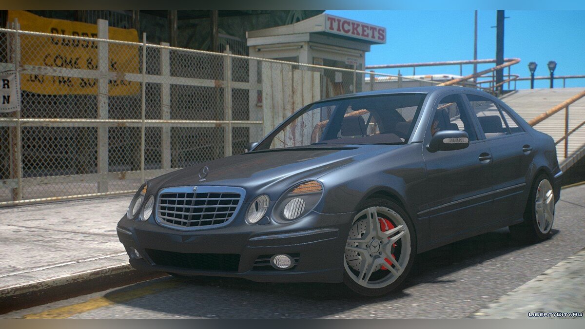 Скачать Mercedes-Benz AMG E320 W211 для GTA 4