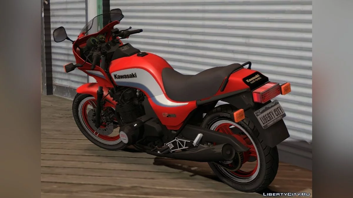 Kawasaki GPZ1100 / GTA 4