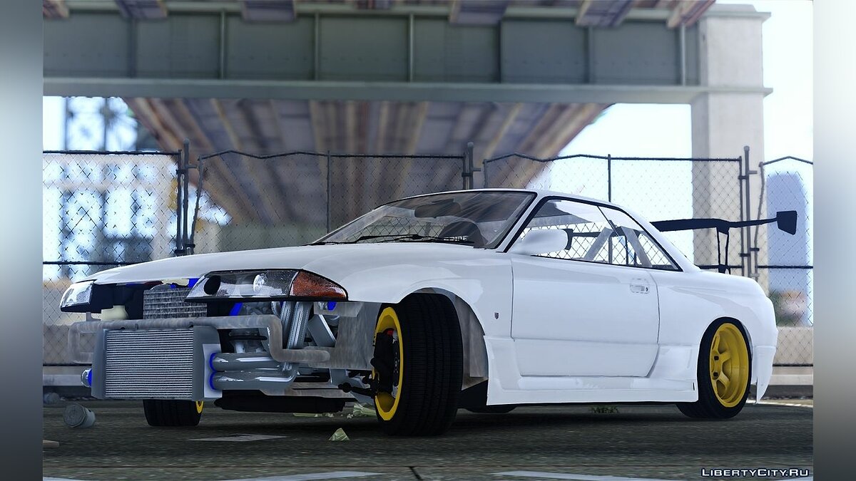 Скачать Nissan Skyline R32 FST Drift Korch для GTA 4