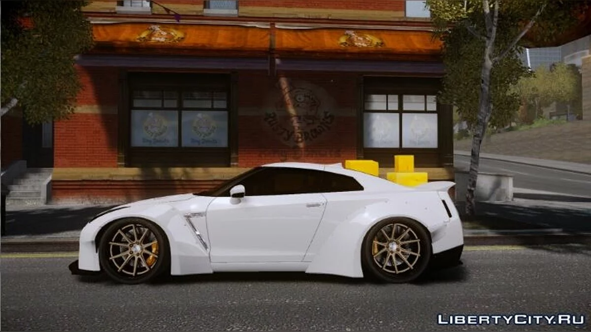 Nissan GTR R35 (Liberty Walk) / GTA 4