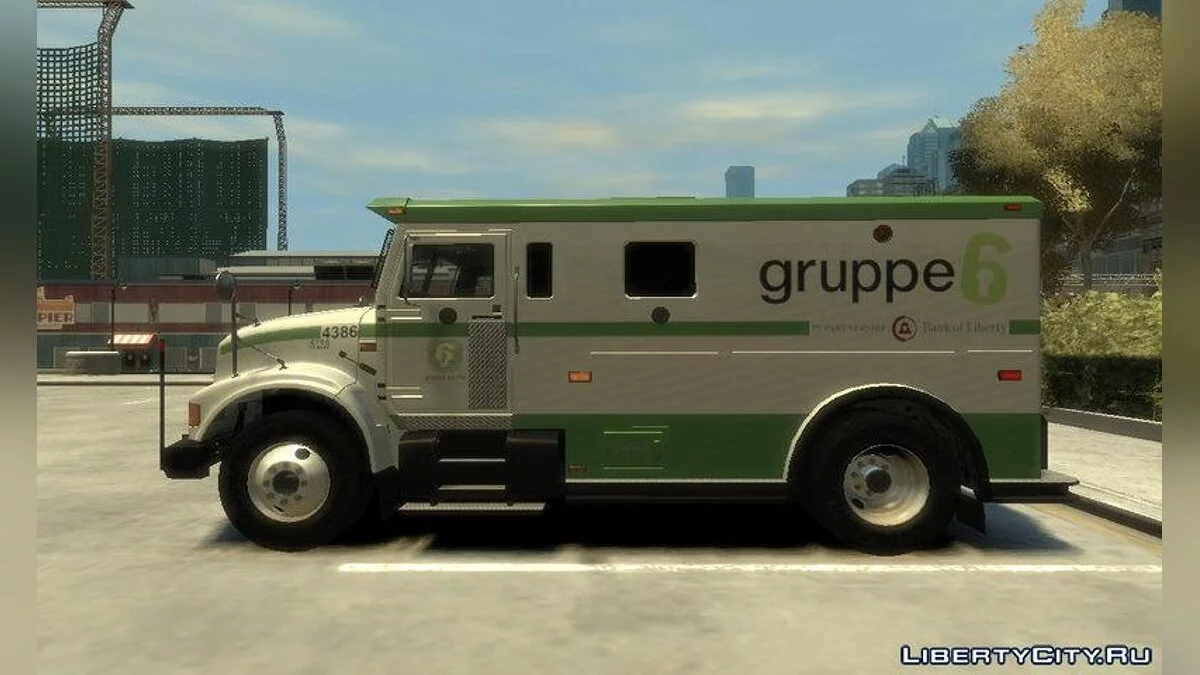 1995 Navistar International 4700 Bank Armored Truck / GTA 4