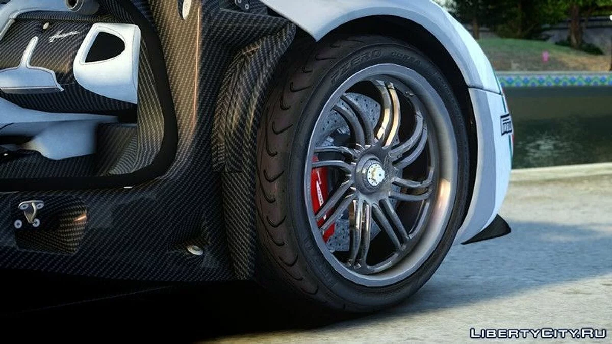 2013 Pagani Huayra / GTA 4