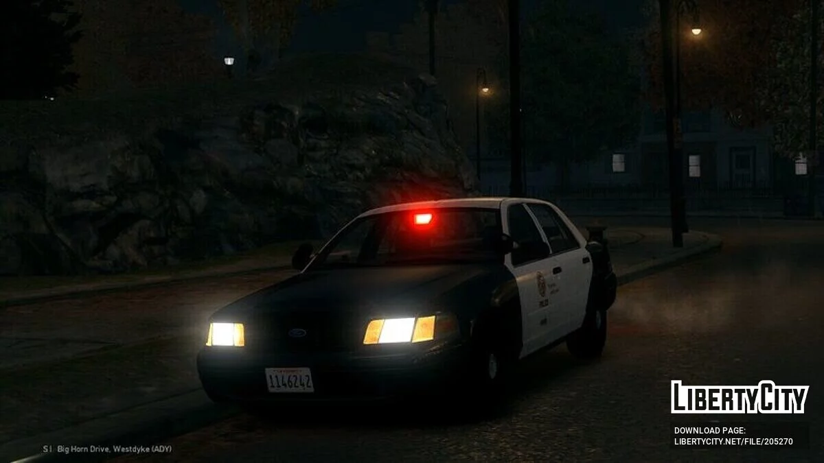 LAPD - 2000 Ford Crown Victoria P71 / GTA 4