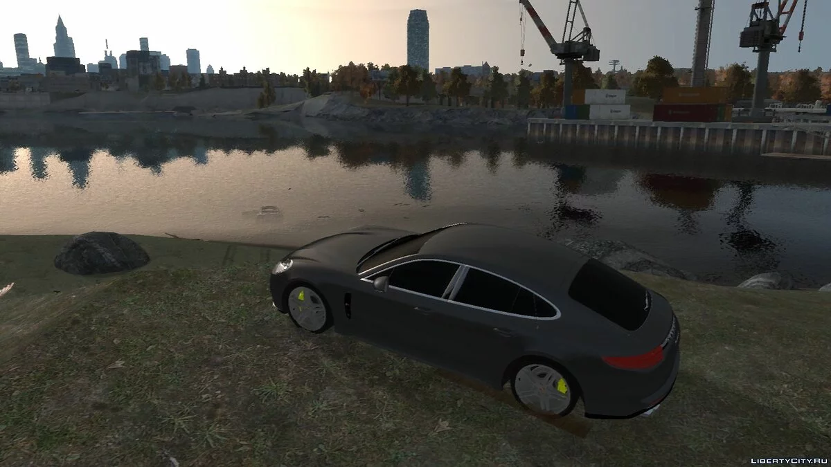 Porsche Panamera 2017 / GTA 4