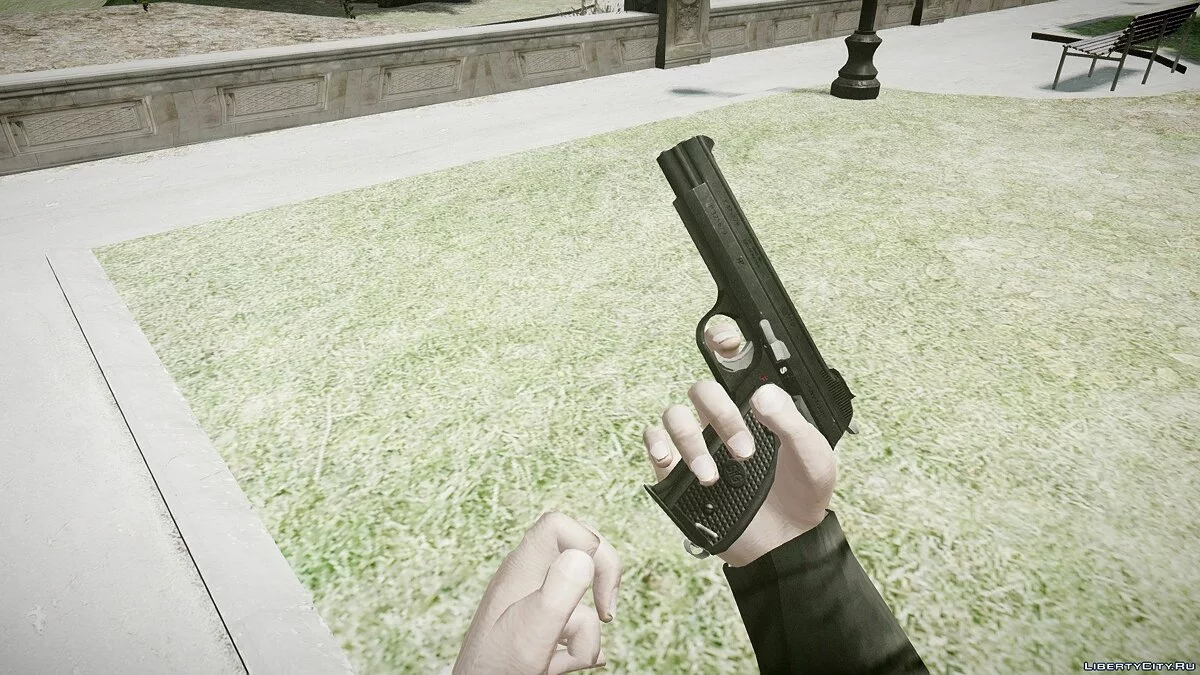 SIG P210 / GTA 4