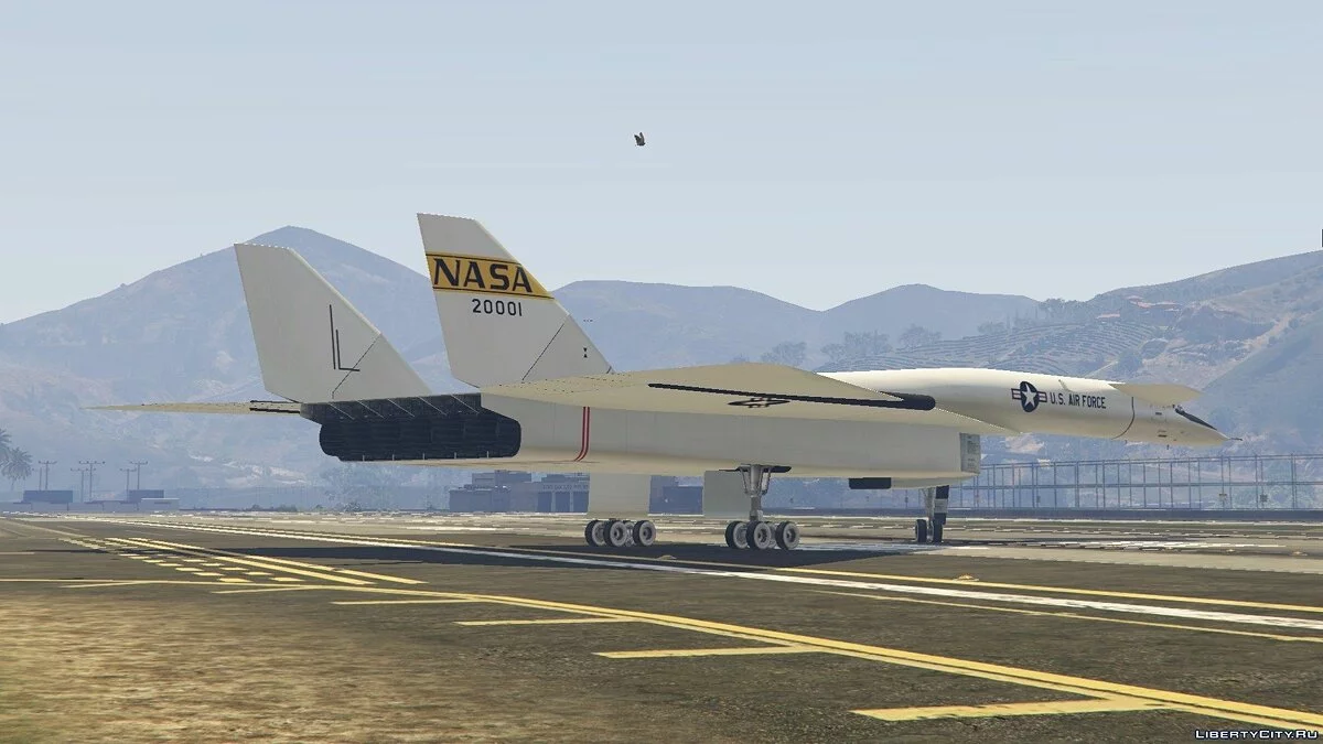 XB-70 Valkyrie (Mach 3 high speed bomber) / GTA 5