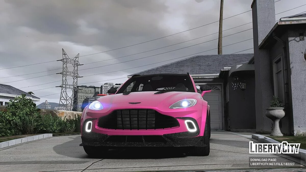 Aston Martin DBX Mansory / GTA 5