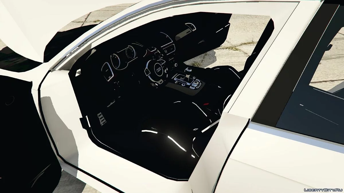 2013 Audi A4 Avant  / GTA 5