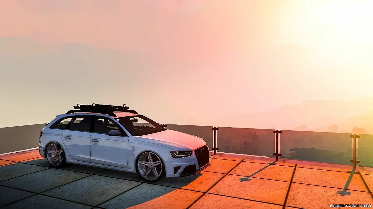 Audi RS4 Avant / GTA 5
