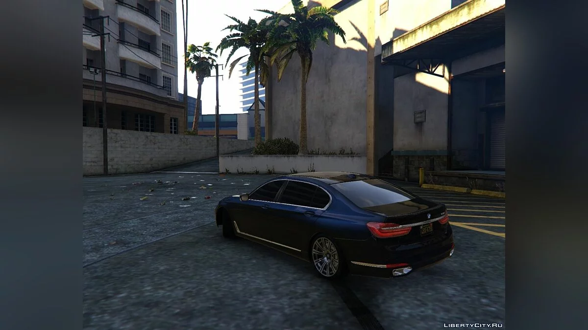 BMW 750Li (2016) / GTA 5