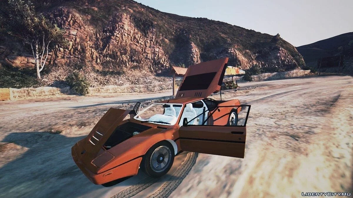 BMW M1 1979 (E26) 1.9.1 / GTA 5