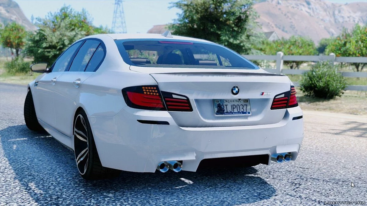 BMW M5 F10 2012 / GTA 5