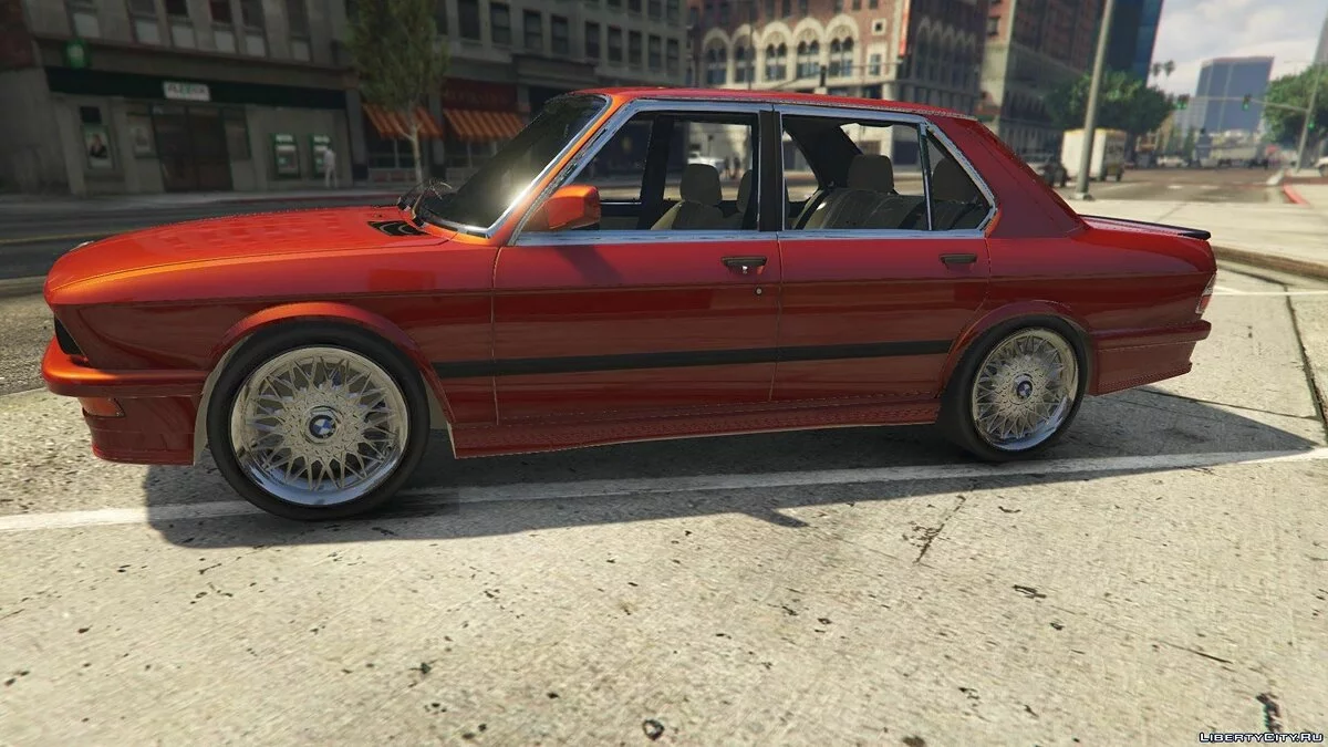 BMW M5 E28 1988 / GTA 5