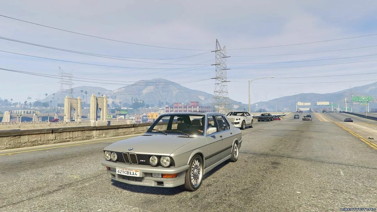 BMW M5 E28 1988 / GTA 5