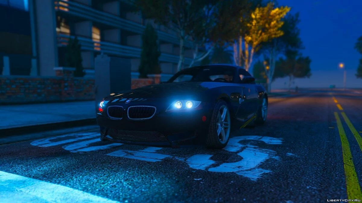 BMW Z4M Coupe 2008 / GTA 5