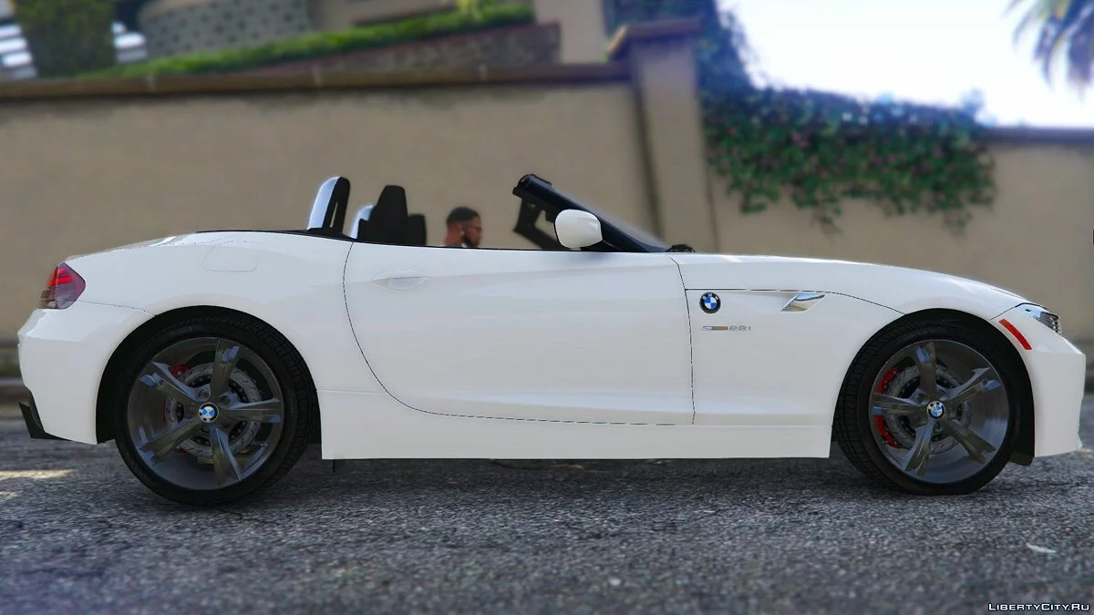 BMW Z4 sDrive28i 2012 / GTA 5