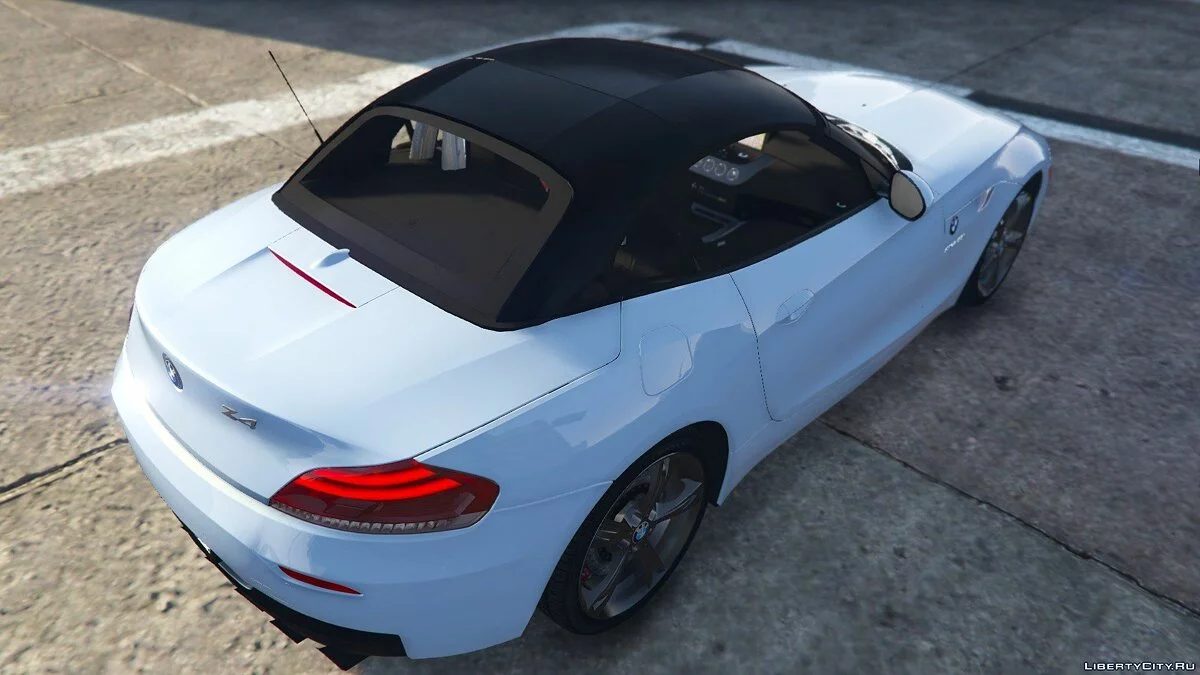 BMW Z4 sDrive28i 2012 / GTA 5