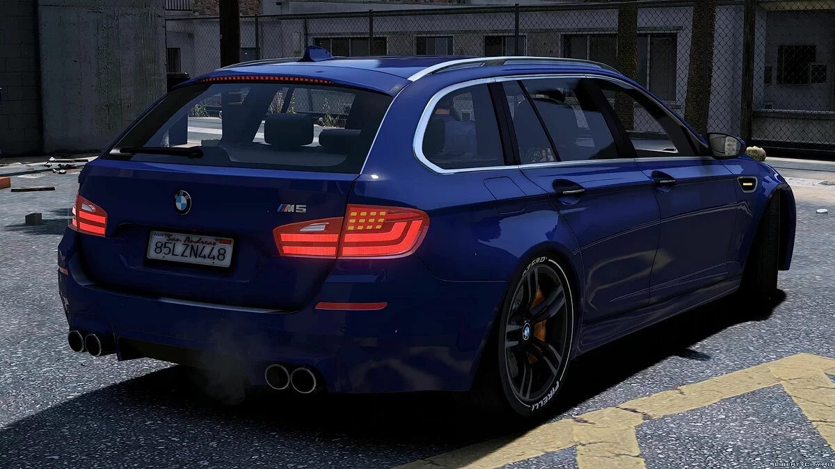 BMW M5 Touring 1.0 / GTA 5