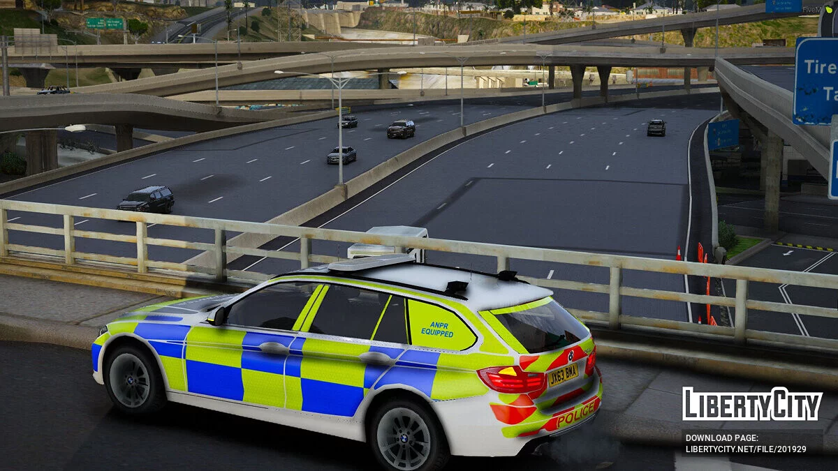 2013 BMW 330d Estate ANPR Interceptor v1.0 / GTA 5