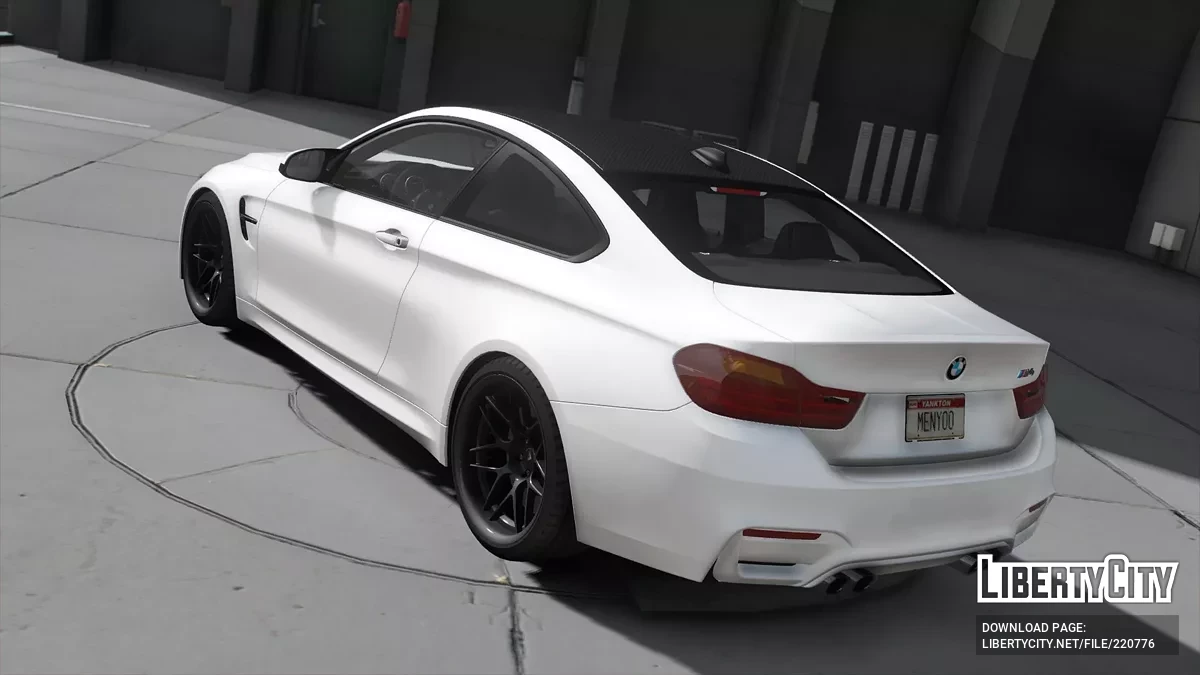 BMW M4 Real Physics / GTA 5