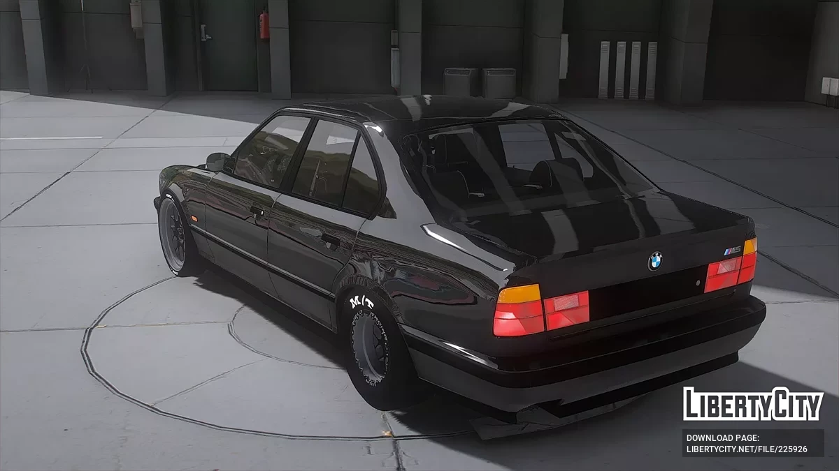 BMW M5 E34 / GTA 5