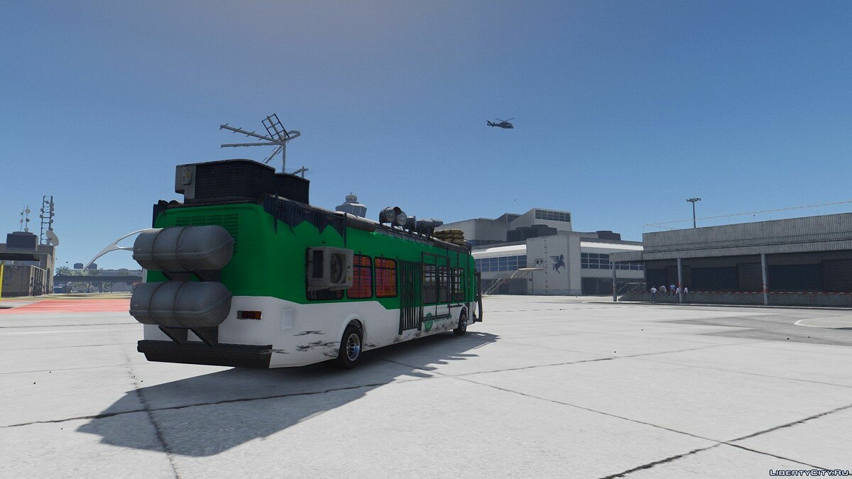 Скачать Zombie Bus (Buz) [Menyoo] для GTA 5