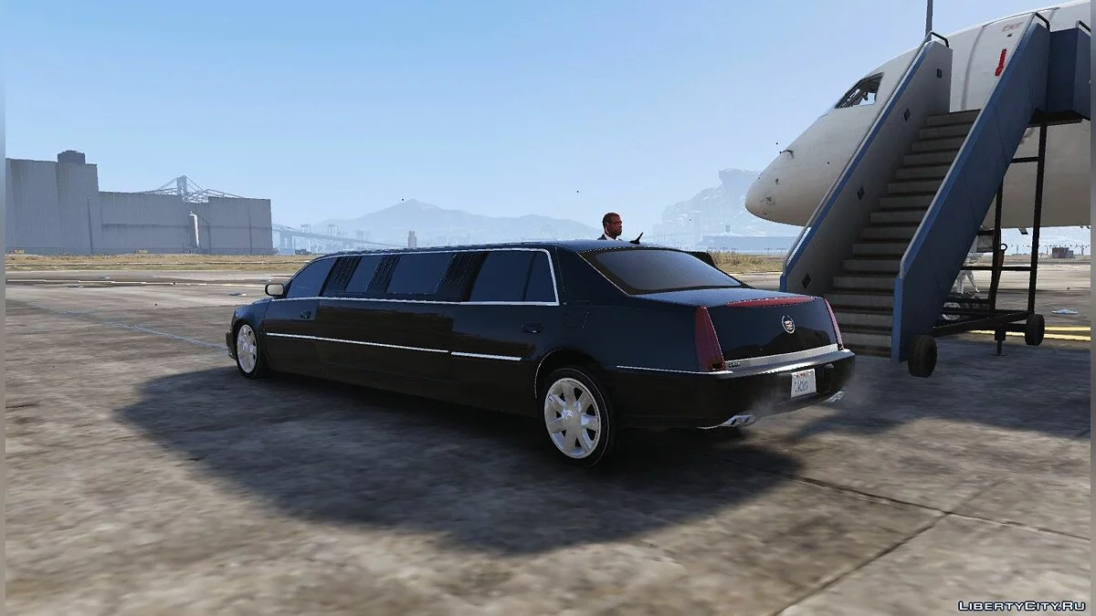 Cadillac DTS Limo [WIP] [REPLACE] 1.3 / GTA 5