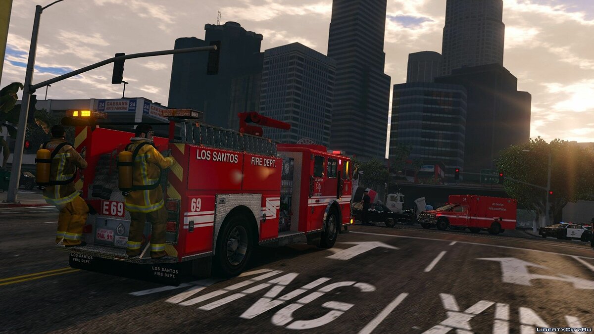 Скачать Los Santos Fire Department Vehicle Pack - Сборник машин пожарная  части Лос-Сантоса для GTA 5