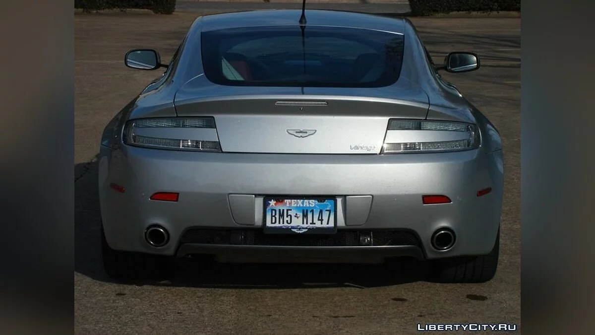 RapidGT Aston Martin realistic lights / GTA 5