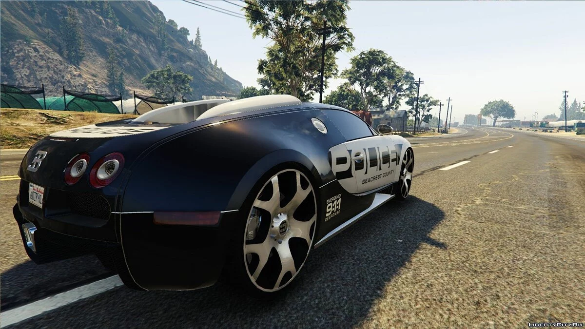 Bugatti Veyron / Need for Speed - Hot Pursuit Police / GTA 5