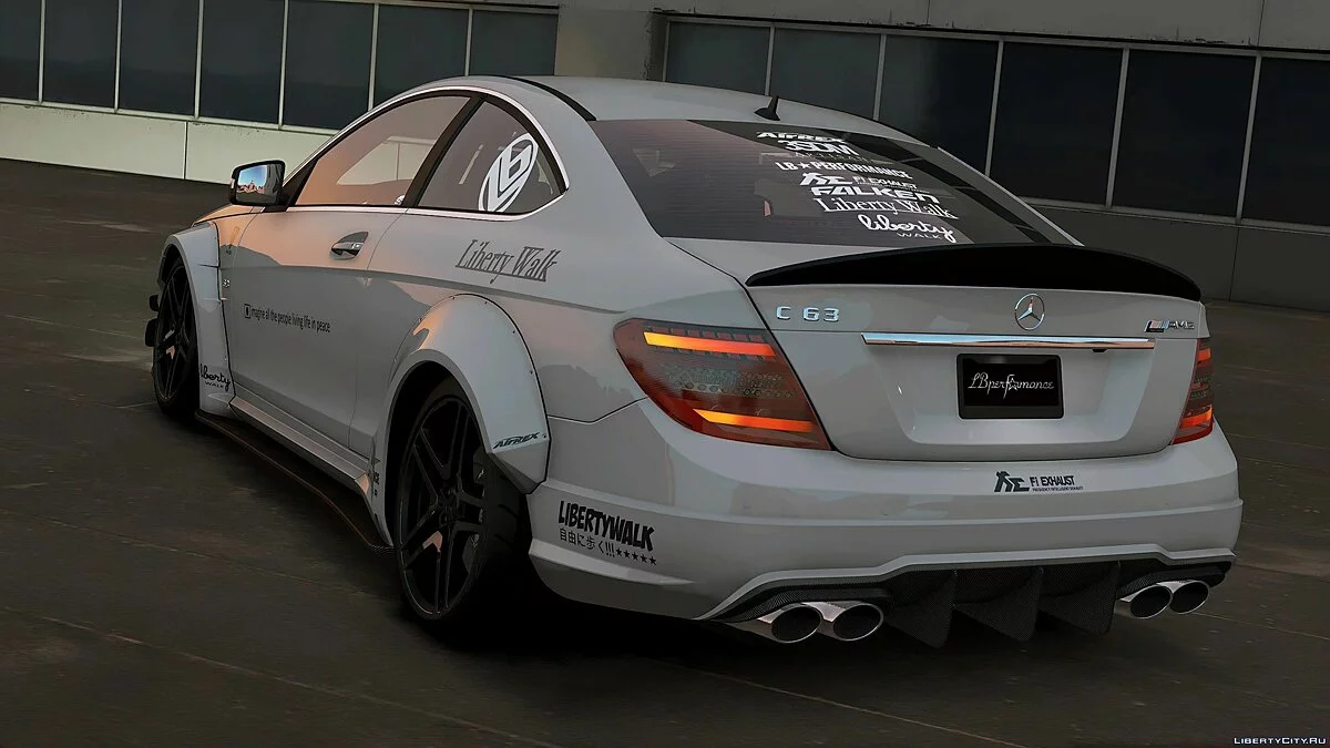 2012 Mercedes-Benz C63 AMG / GTA 5