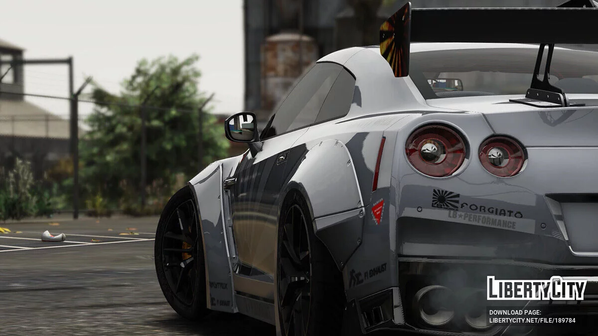 2017 Nissan GTR - Uniform (Reference from Liberty Walk) v1.0 / GTA 5