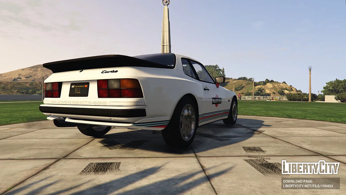 1989 Porsche 944 Turbo - Martini Racing / GTA 5
