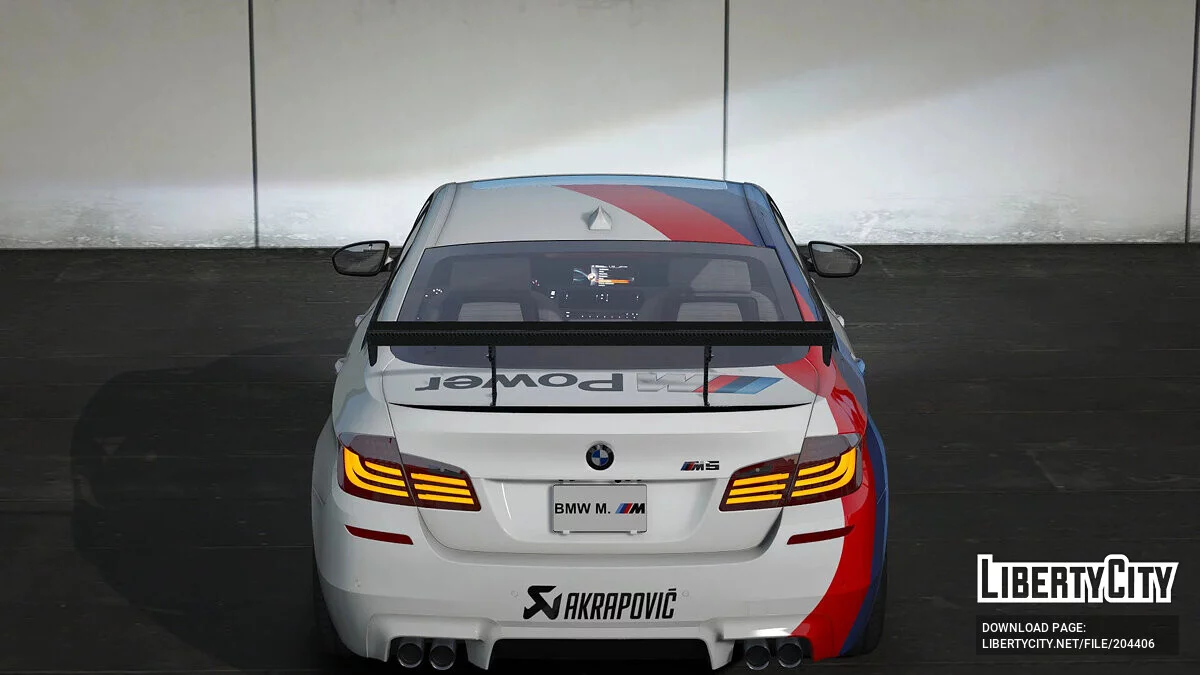 2012 BMW M5 F10 MotoGP™ Safety Car livery / GTA 5