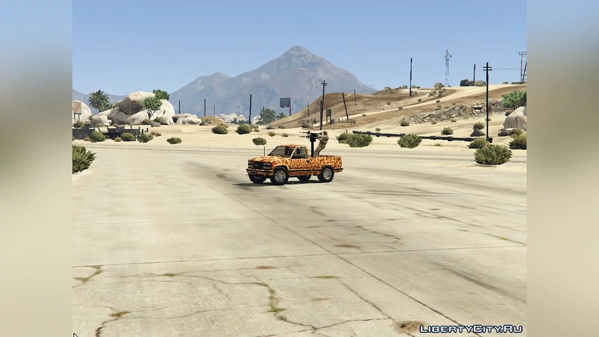 Chevrolet Silverado 1990 With Anti Aircraft Missile [Replace] 1 / GTA 5