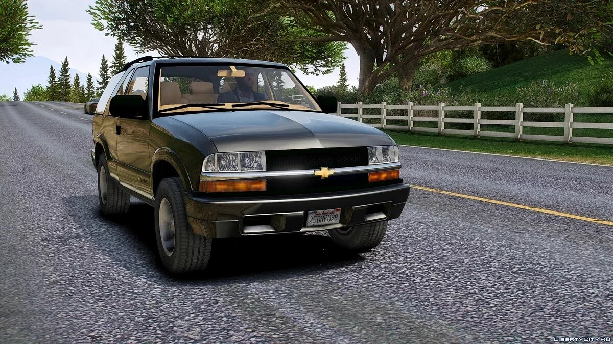 2001 Chevrolet Blazer [Replace | LODS | Unlocked] 1.0 / GTA 5