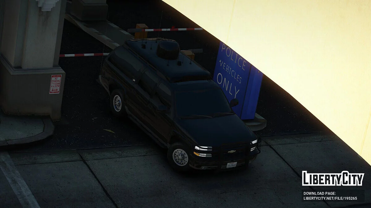 2003 Chevrolet Suburban Z71 Secret Service v1.2 / GTA 5