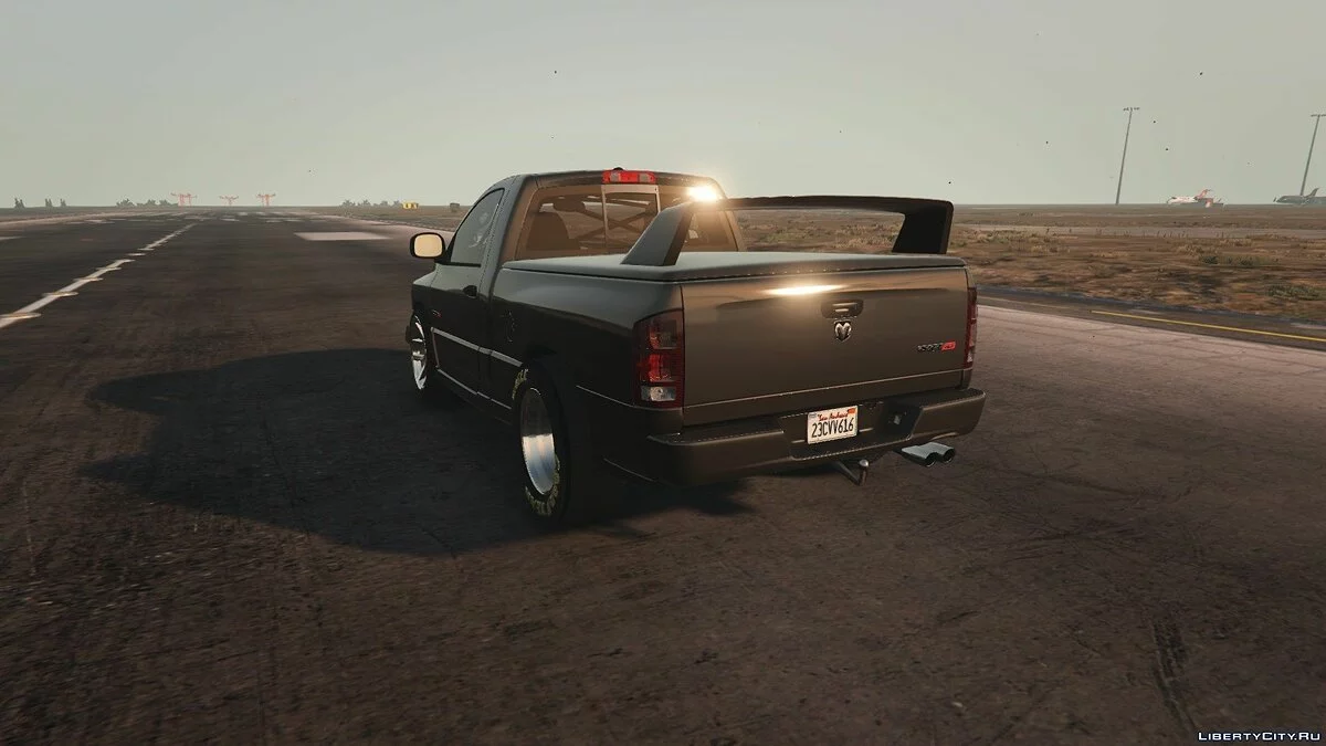 Dodge Ram SRT-10 Drag [ADDON/FiveM] v1.0 / GTA 5