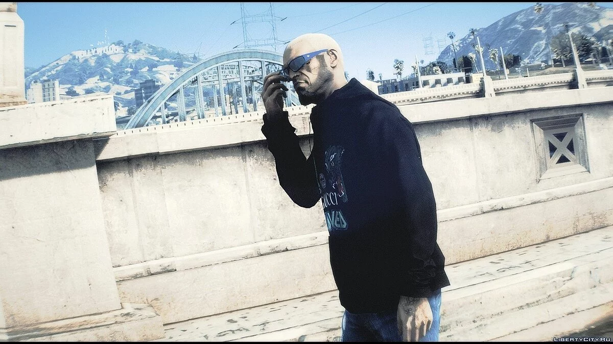 Gucci \&quot;Loved Panther\&quot; Pull-over - Модная толстовка от Гуччи / GTA 5