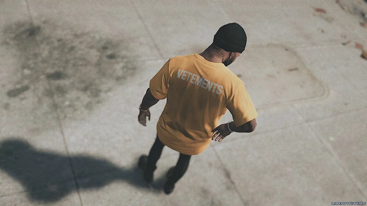 Футболка Vetements / GTA 5