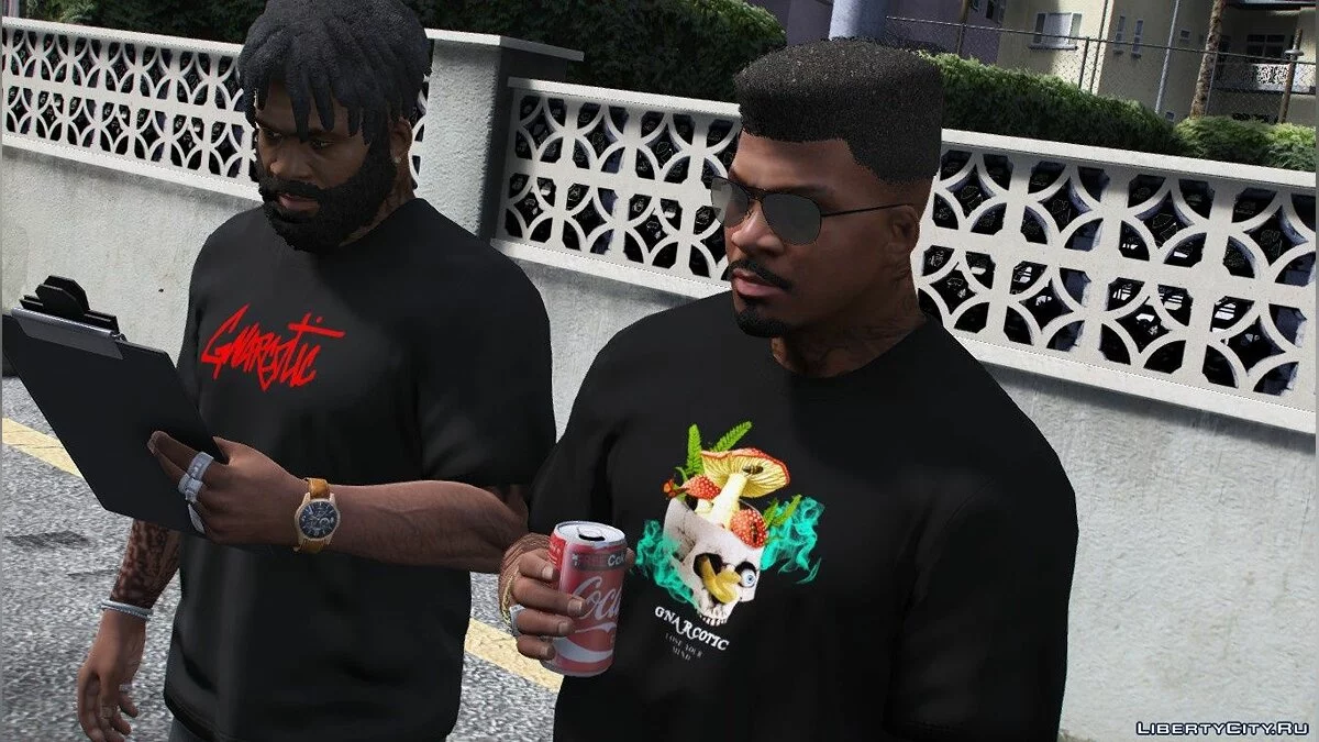 Пак футболок с Gnarcotic (коллекция от 4 июля) №2 / GTA 5