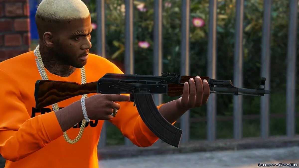 Свитер VLONE FRIENDS 1.0 / GTA 5