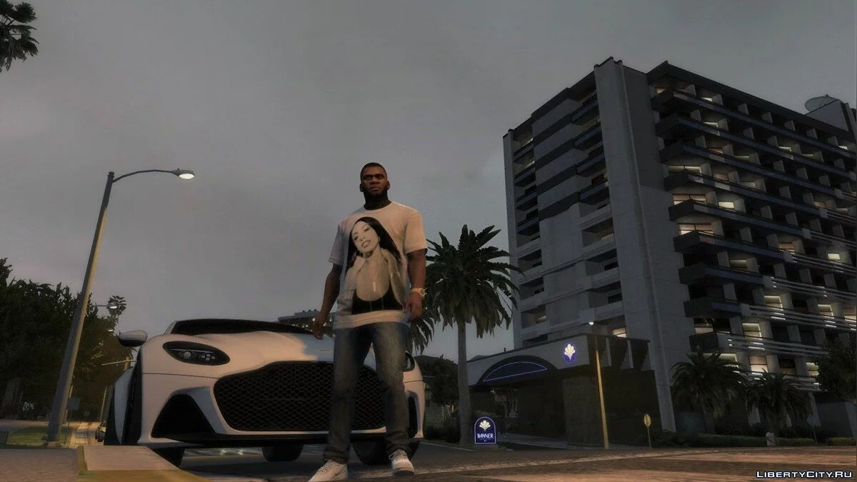 Пак футболок с Алией / GTA 5