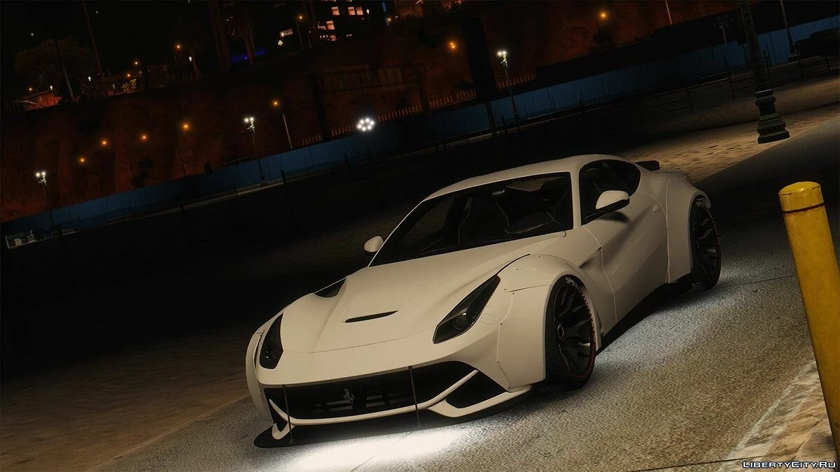 Ferrari F12 Berlinetta [LibertyWalk] v1.1 / GTA 5